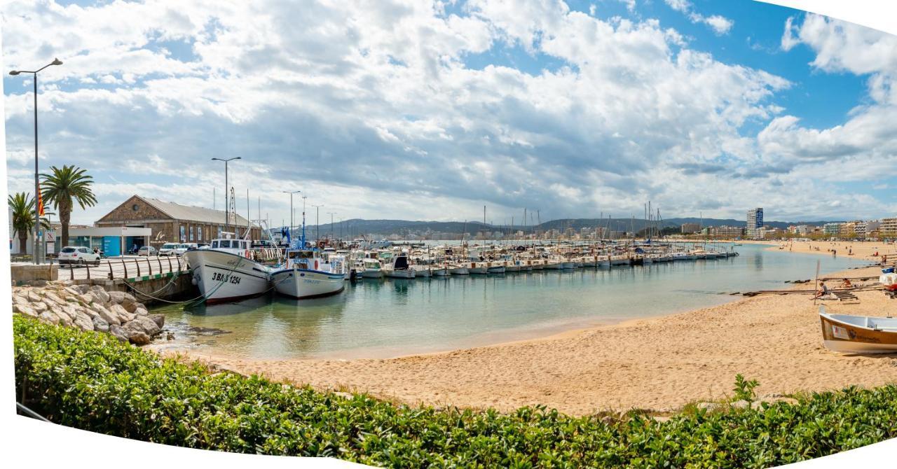 Gran Piso En Puerto Deportivo Marina Palamos Ideal Familias Exterior foto